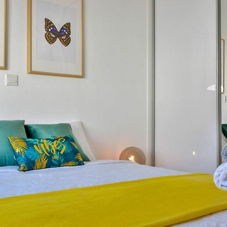 Phaedrus Living: Seaside Luxury Flat Lighthouse 67 Apartment Paphos Bagian luar foto